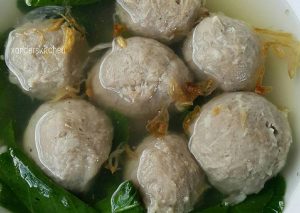 Cara Gampang Membuat Bakwan Bakso Sapi, Lezat Sekali