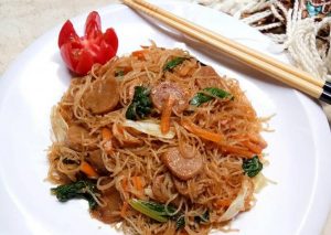 Cara Gampang Membuat Bihun Goreng Bakso yang Sempurna