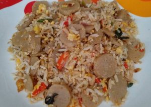 Cara Gampang Membuat Nasi Goreng Bakso Seafood Anti Gagal