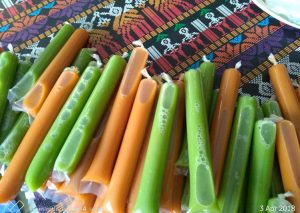 Langkah Mudah untuk Membuat Es Lilin Thai Tea original Anti Gagal