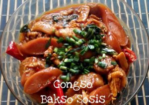 Langkah Mudah untuk Menyiapkan Gongso Bakso Sosis Feat. Frozen Vegetables, Lezat