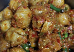 Langkah Mudah untuk Menyiapkan Oseng Bakso Mercon, Lezat Sekali