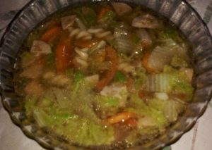 Langkah Mudah untuk Menyiapkan Sup Bakso Makaroni, Lezat