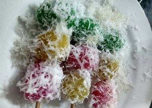 Recipe: Appetizing Cenil Singkong Warna Warni