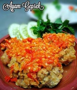 Resep Ayam Geprek Pedes yang Lezat Sekali