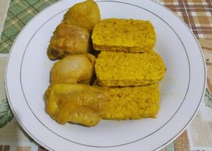 Resep Ayam Ungkep Kuning Ala Pecel Ayam Kaki Lima yang Enak Banget