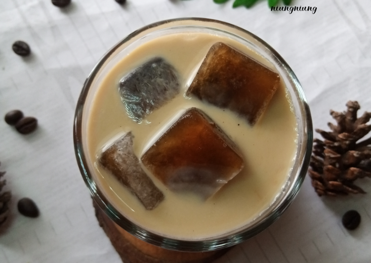 Resep Es kopi susu Jepang yang Lezat Sekali