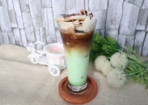 Langkah Mudah untuk Membuat 12.Ice Choco Drink yang Bisa Manjain Lidah