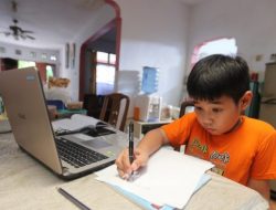 Kunci Jawaban Tema 8 Kelas 3 SD Halaman 83 84 85 86 87 88 89 90 Subtema 2 Pembelajaran 4